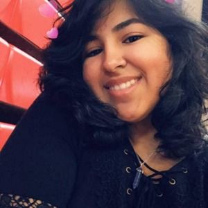 Meet your Posher, Leticia